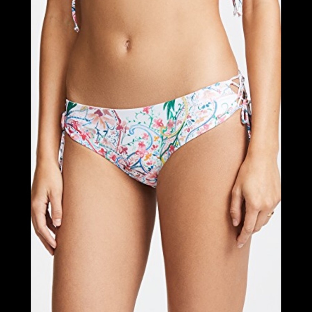 🌟nwot LSpace Ella paisley Floral Bikini bottoms